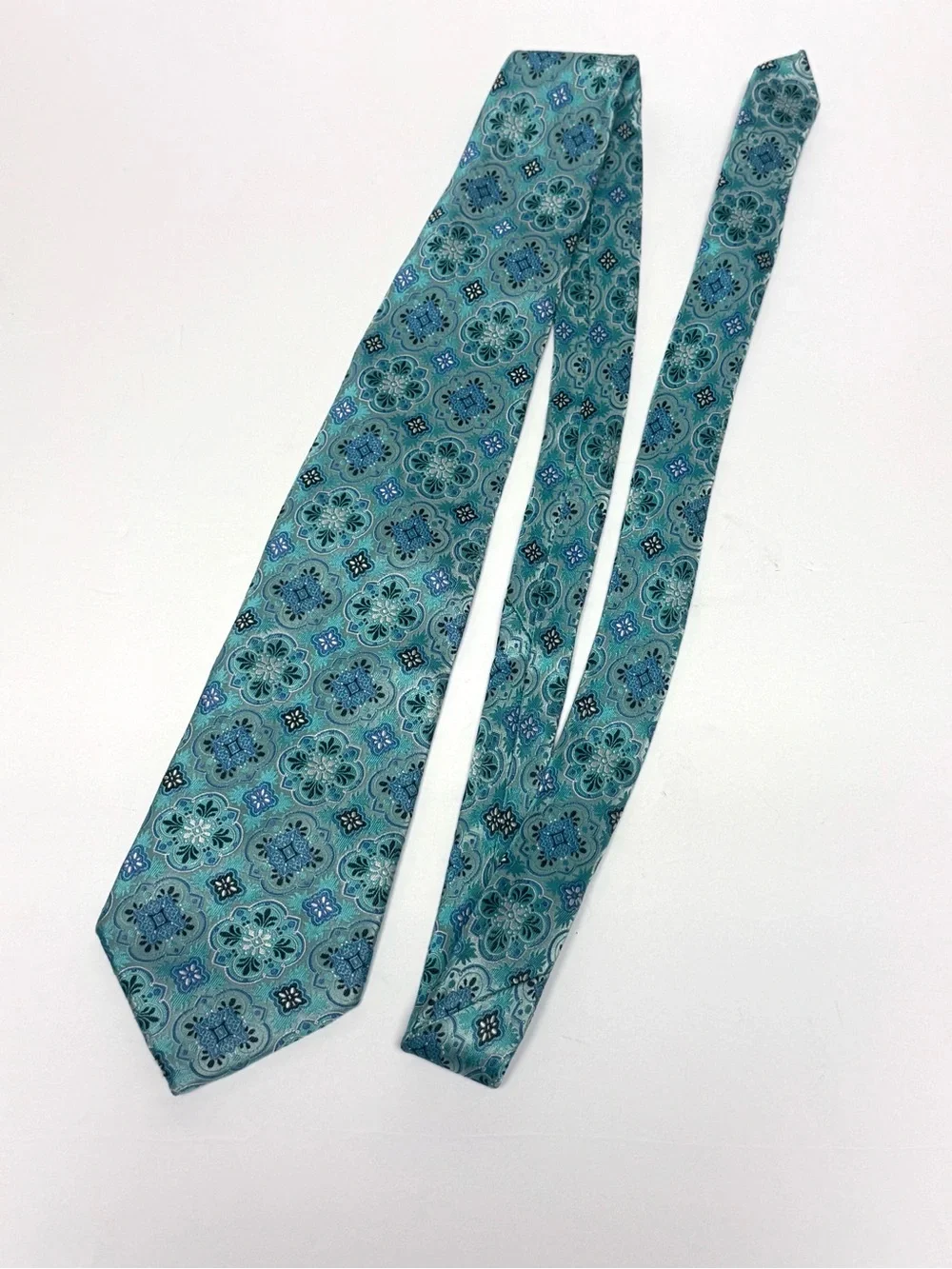 Steve Harvey 100 Silk Jacquard Aqua Blue Silver Moroccan Tile Tie
